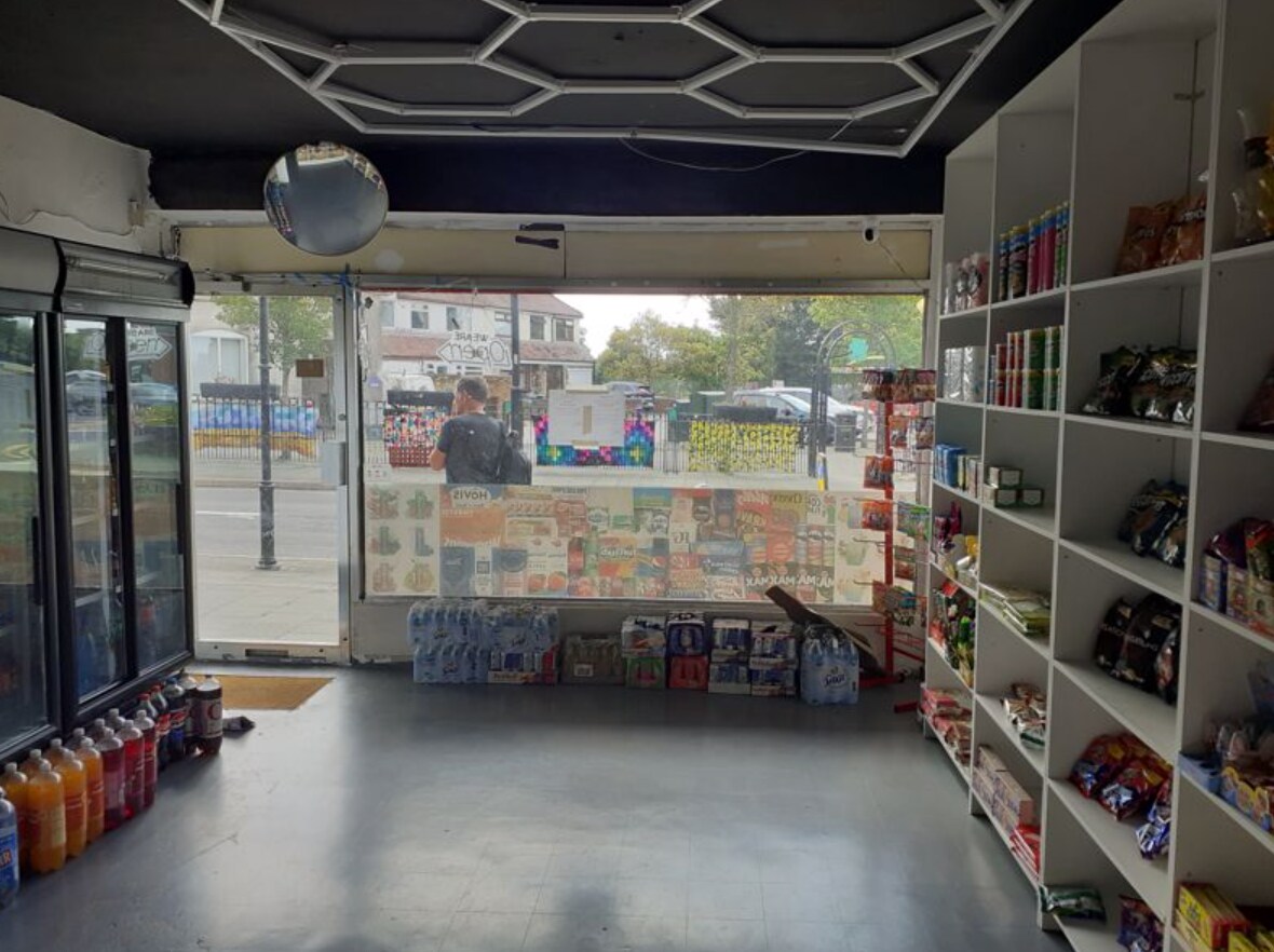 195-199 Cannock Rd, Cannock to rent Interior Photo- Image 1 of 1