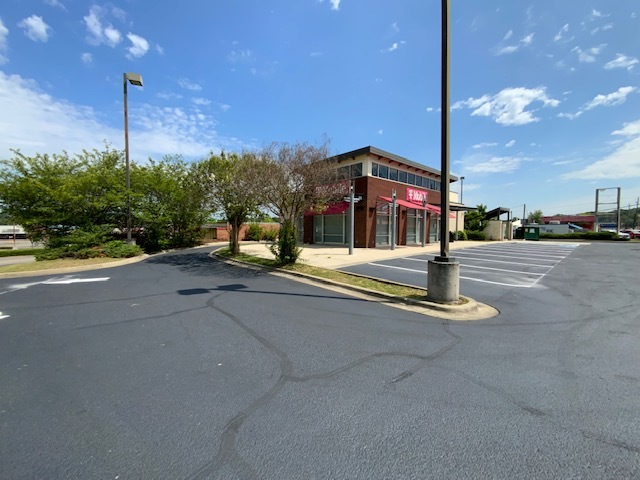 9190 Parkway E, Birmingham, AL for sale - Building Photo - Image 2 of 9