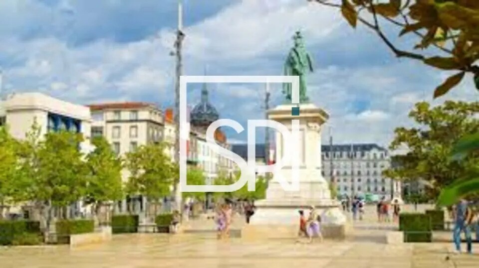 Retail in Clermont-Ferrand for sale - Building Photo - Image 3 of 18