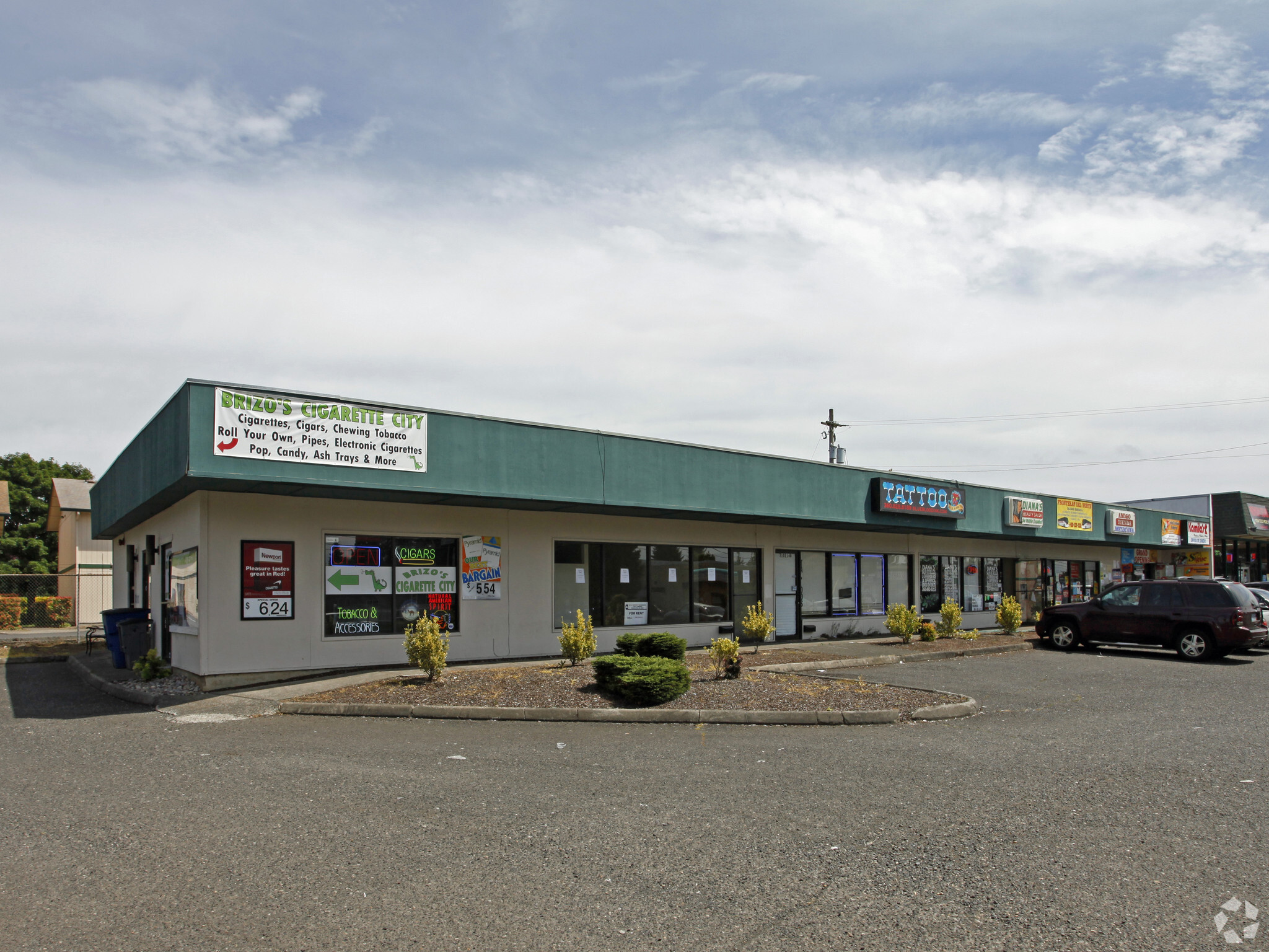 10214-10304 SE Mill Plain Blvd, Vancouver, WA for rent Primary Photo- Image 1 of 3