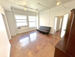 453 S Spring St, Los Angeles, CA for rent Interior Photo- Image 2 of 14