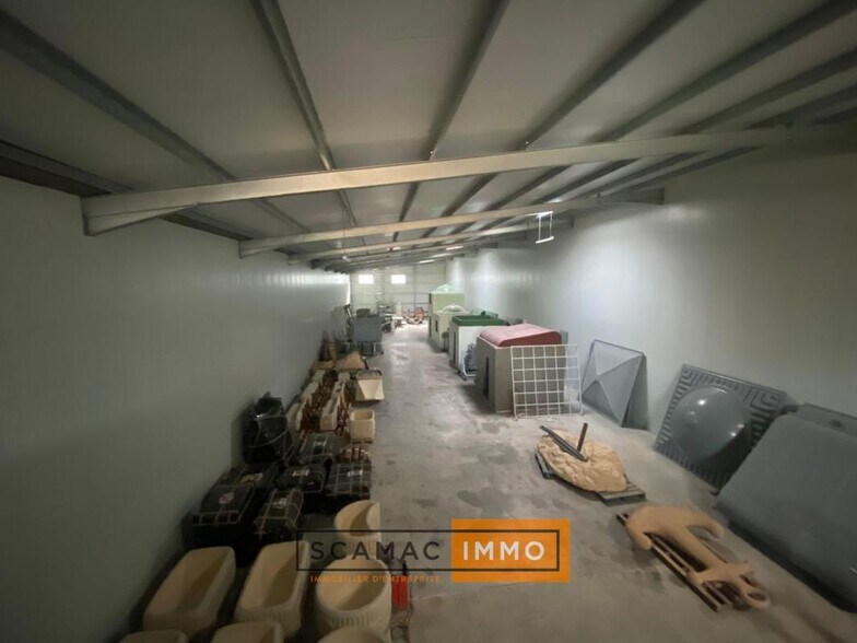 Industrial in Gémenos to rent - Interior Photo - Image 3 of 5