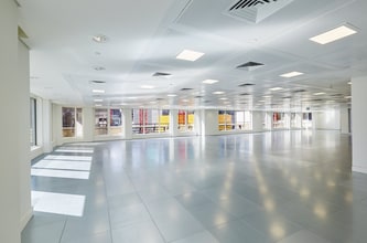 88 Leadenhall St, London to rent Interior Photo- Image 2 of 2