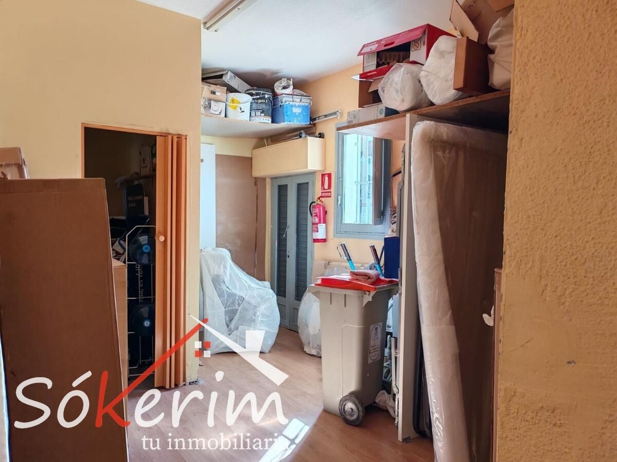 Madrid, MAD 28005 - Unit Puerta 3 -  - Interior Photo - Image 2 of 11