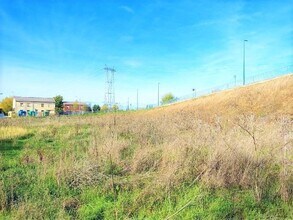 Calle la Pontona, 2, San Andrés del Rabanedo, LEO - Aerial  map view