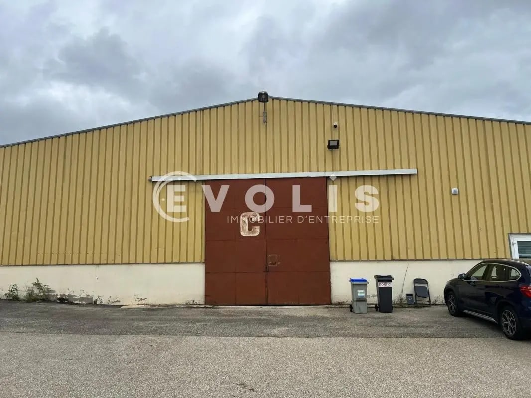 Light Industrial in Jonage for sale Building Photo- Image 1 of 6