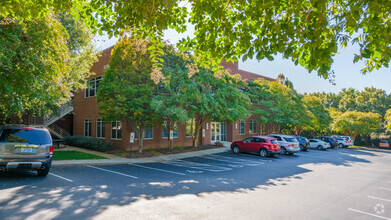 3909 Sunset Ridge Rd, Raleigh, NC for sale Primary Photo- Image 1 of 1