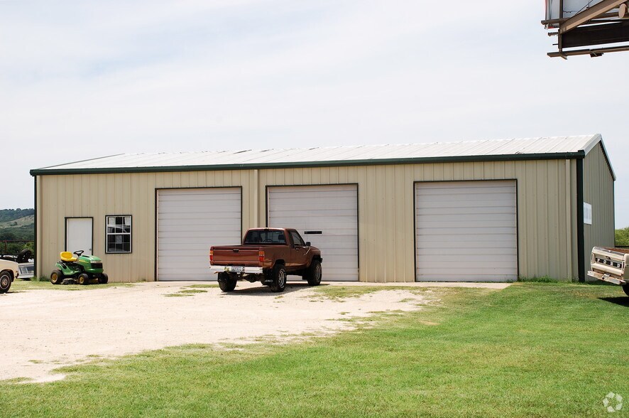 6800 Glen Rose Hwy, Granbury, TX for sale - Primary Photo - Image 1 of 26