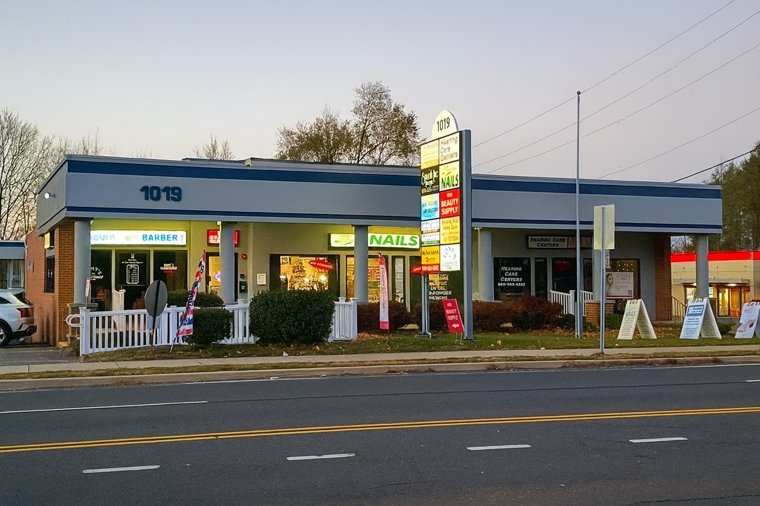 1019 Farmington Ave, Bristol, CT to rent Building Photo- Image 1 of 7