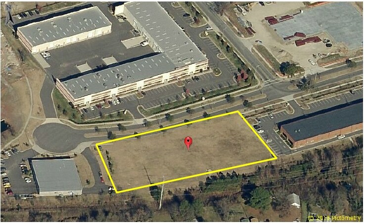 935 Denison Ave, Norfolk, VA for sale Primary Photo- Image 1 of 1