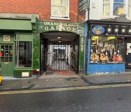 15-16 Trafalgar St, Brighton to rent Building Photo- Image 2 of 3