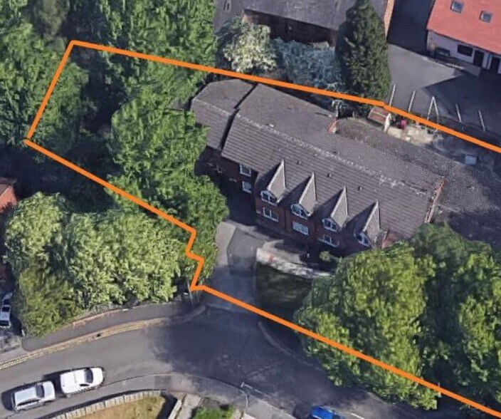 12 Bridgewater Rd, Manchester for sale - Building Photo - Image 1 of 1