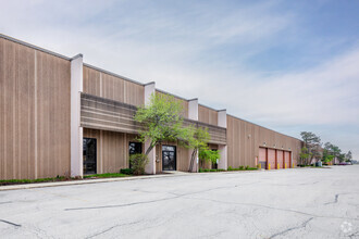 1726-1850 Blackhawk Dr, West Chicago, IL for rent Building Photo- Image 1 of 7