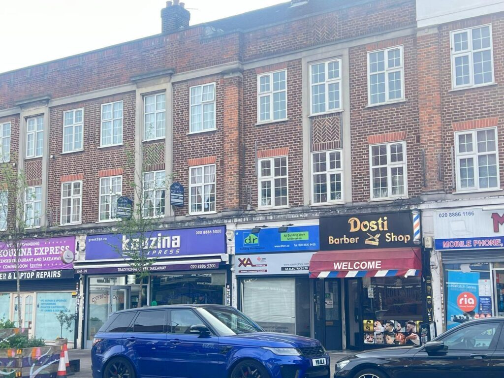 11-15 Ashfield Parade, London for sale Primary Photo- Image 1 of 14