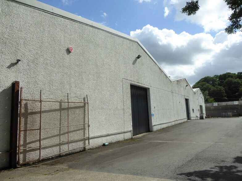 Mealbank Industrial Estate, Kendal for rent - Building Photo - Image 2 of 4