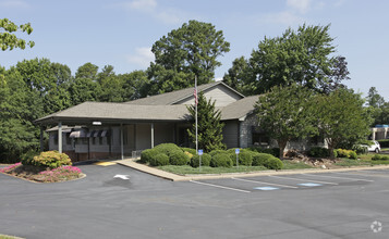 1770 Skylyn Dr, Spartanburg, SC for rent Building Photo- Image 1 of 8