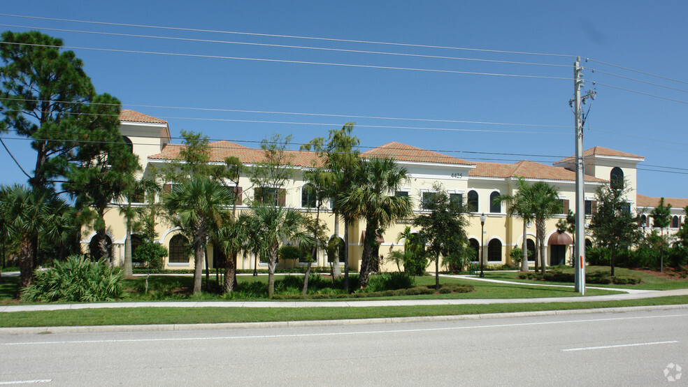 4425 Military Trl, Jupiter, FL for sale - Building Photo - Image 3 of 10