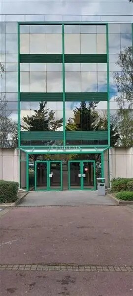 Office in Rosny-sous-Bois to rent Building Photo- Image 1 of 7