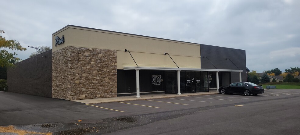 545 Kenosha Ave, Walworth, WI for rent - Building Photo - Image 1 of 4