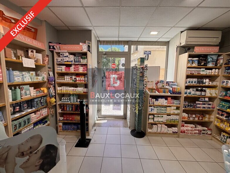 Retail in Avignon for sale - Interior Photo - Image 2 of 8