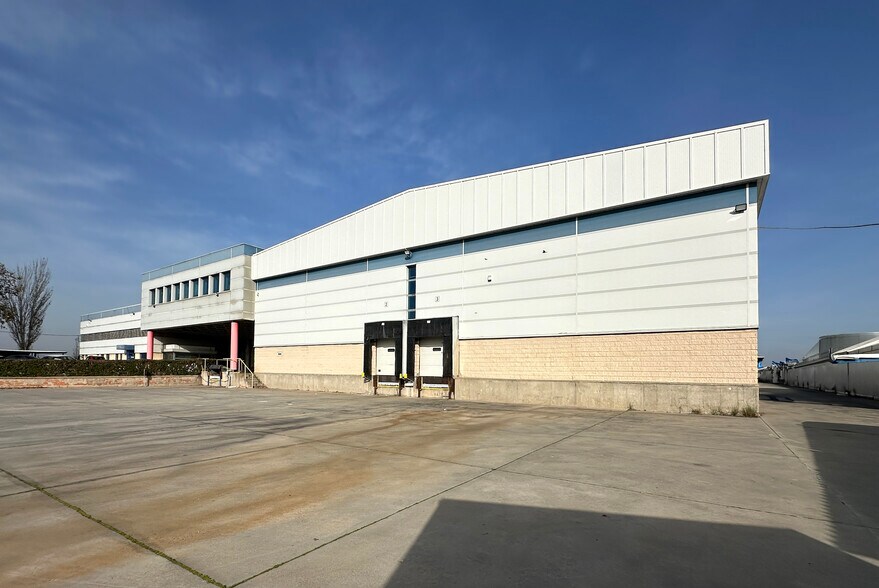 Industrial in Alcorcón, Madrid for sale - Building Photo - Image 1 of 55