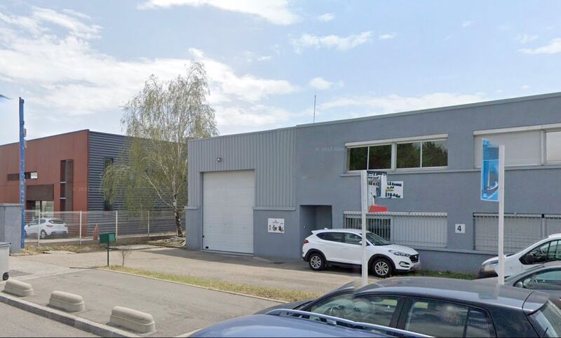 Light Industrial in Chassieu to rent - Building Photo - Image 2 of 2