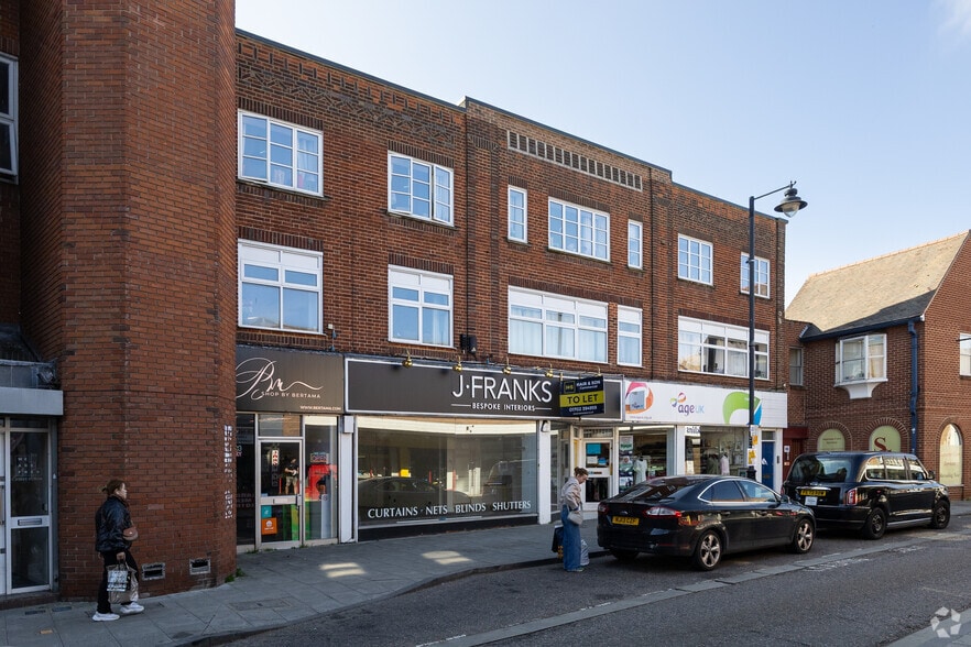 28-31 Moulsham St, Chelmsford to rent - Primary Photo - Image 1 of 6