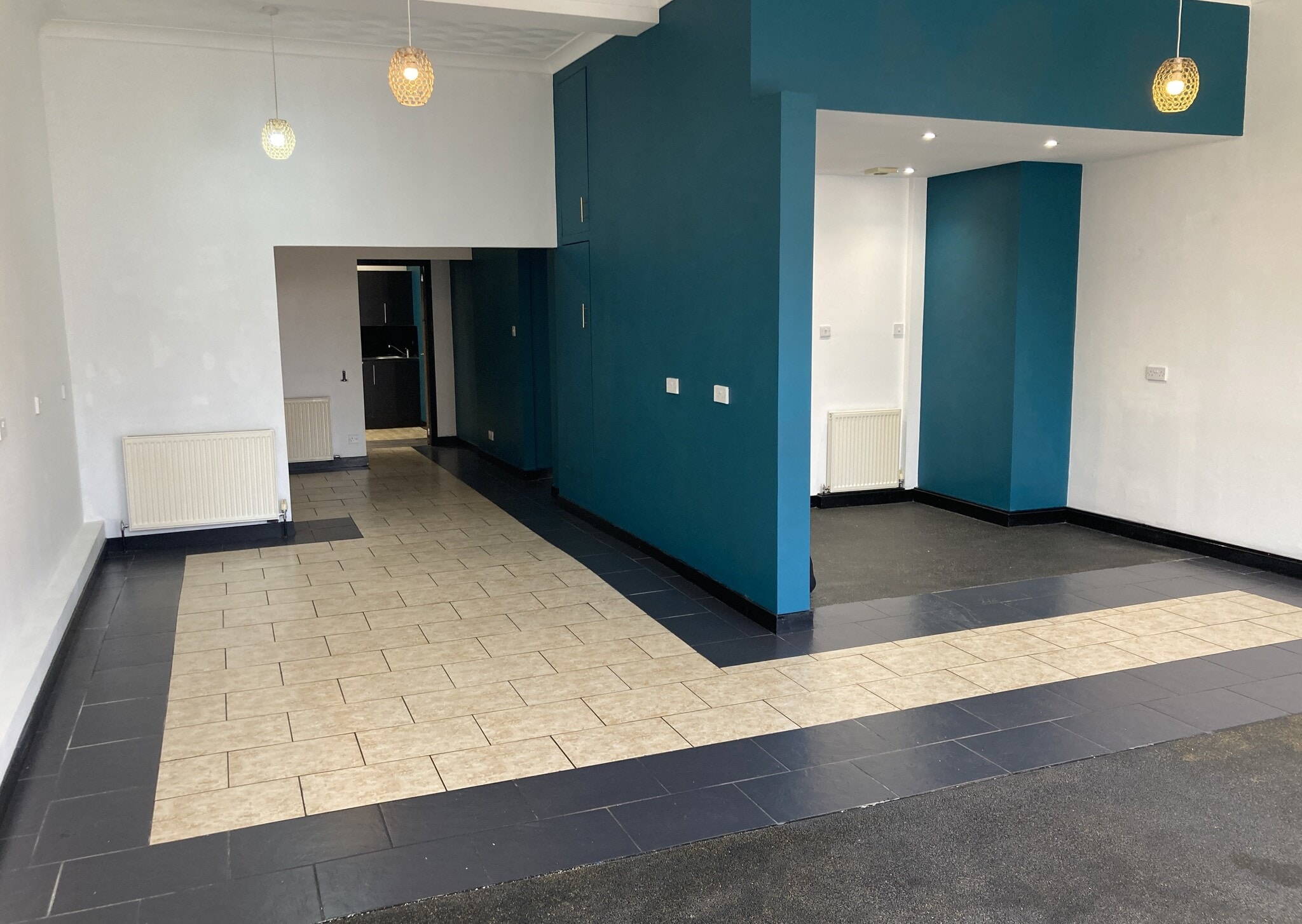 14-18 Templehill, Troon to rent Interior Photo- Image 1 of 2