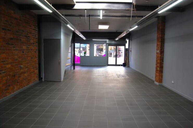 22 Chapel St, Chorley for sale - Interior Photo - Image 2 of 7