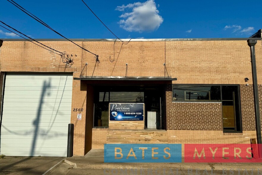 2560 Irving Blvd, Dallas, TX for rent - Building Photo - Image 1 of 4