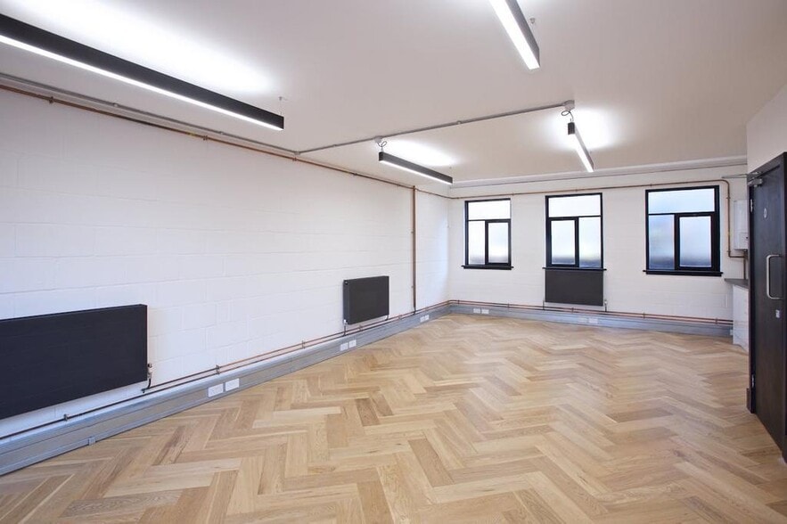 6 Northampton St, London to rent - Building Photo - Image 3 of 61