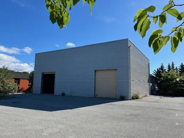 Location Local d'activités 540 m²