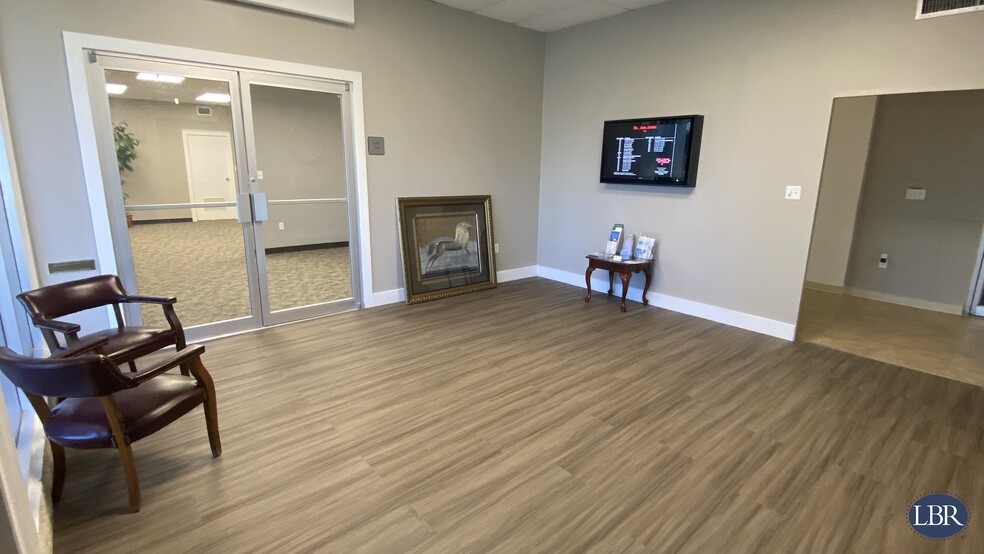 7001 N Atlantic Ave, Cape Canaveral, FL for rent - Lobby - Image 3 of 3