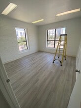 900-912 Central Ave, Saint Petersburg, FL to rent Building Photo- Image 2 of 4