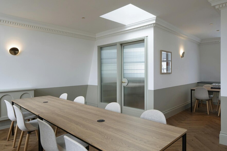 11-12 Pall Mall, London to rent - Interior Photo - Image 2 of 25