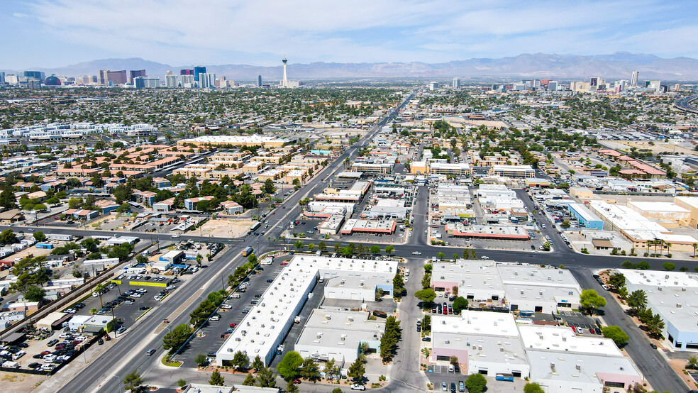 3125 Venture Dr, Las Vegas, NV for sale - Building Photo - Image 3 of 4