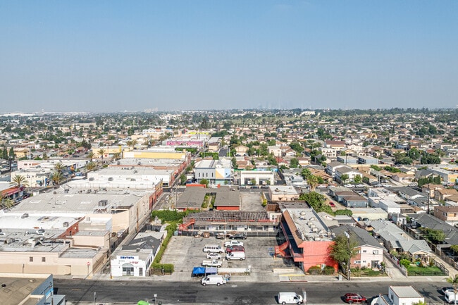 More details for 753-759 S Fetterly Ave, Los Angeles, CA - Retail for Auction