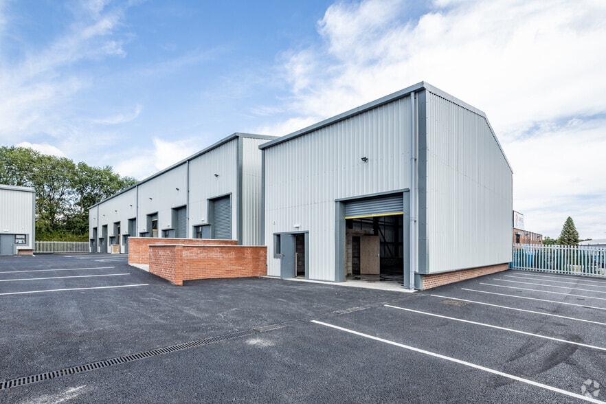 Stone Hill Rd, Bolton to rent - Building Photo - Image 3 of 4