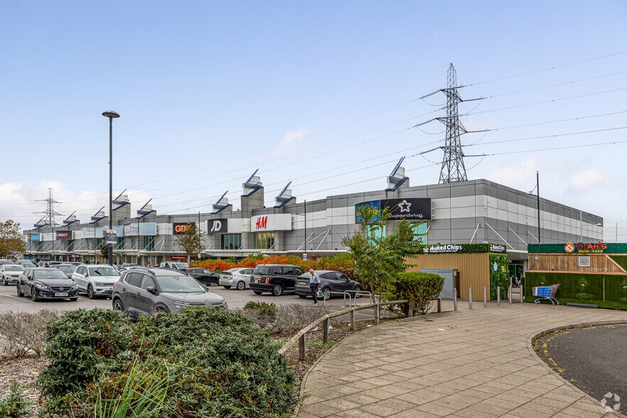 3 Armada Way, London for sale - Primary Photo - Image 1 of 1