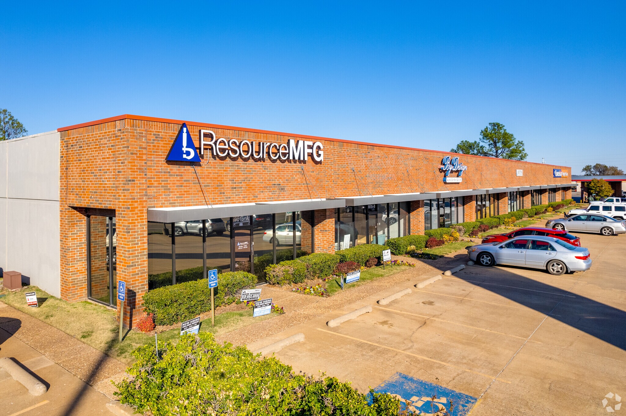 9515 E 51st St, Tulsa, OK to rent Building Photo- Image 1 of 6