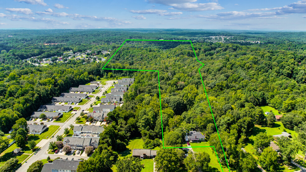 1713 N Main St, Mount Holly, NC for sale - Primary Photo - Image 1 of 7