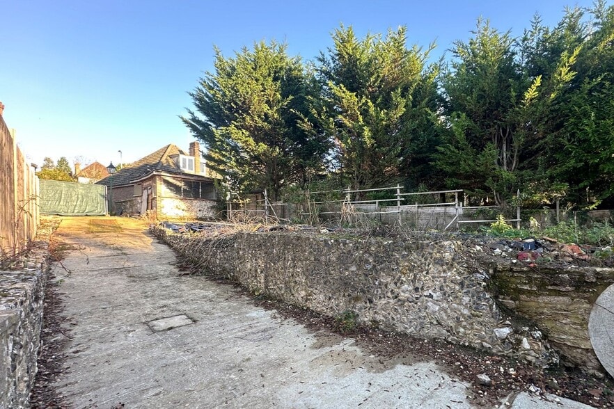 22 Marlpit Ln, Coulsdon for sale - Other - Image 2 of 13