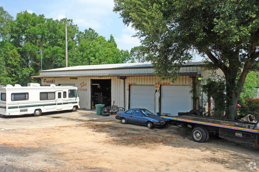 6894 Fairfield Dr, Pensacola, FL for sale - Primary Photo - Image 1 of 1