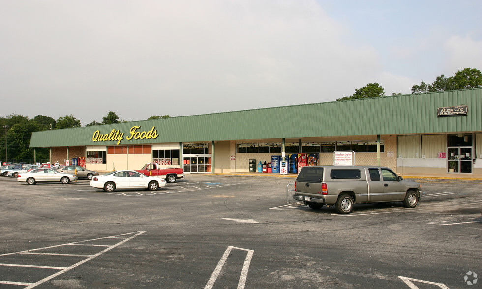 208 N Broad St, Winder, GA for rent - Building Photo - Image 1 of 1