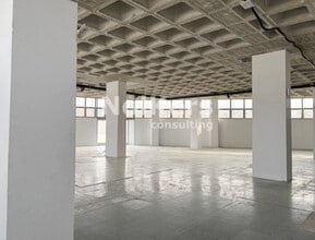 Industrial in Sant Just Desvern, Barcelona to rent Interior Photo- Image 2 of 19
