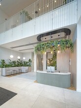 3 Roundwood Ave, Uxbridge to rent Building Photo- Image 2 of 6