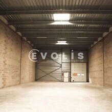 Light Industrial in Lisses to rent Interior Photo- Image 1 of 2