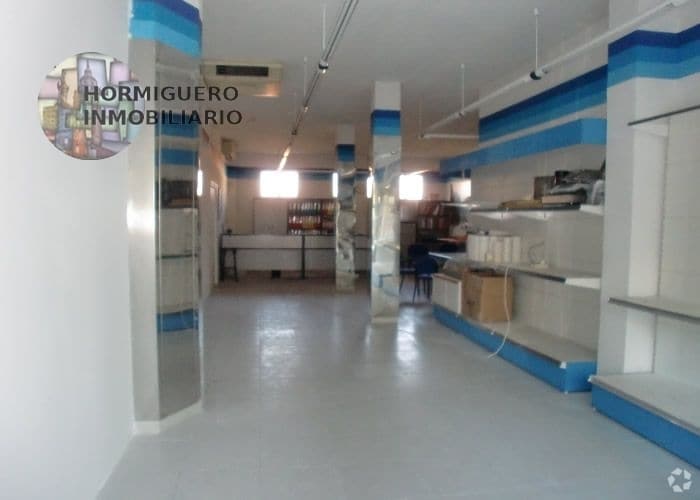 Calle de Abastos, 7, Aranjuez, MAD 28300 - Unit Puerta 01 -  - Interior Photo - Image 2 of 2