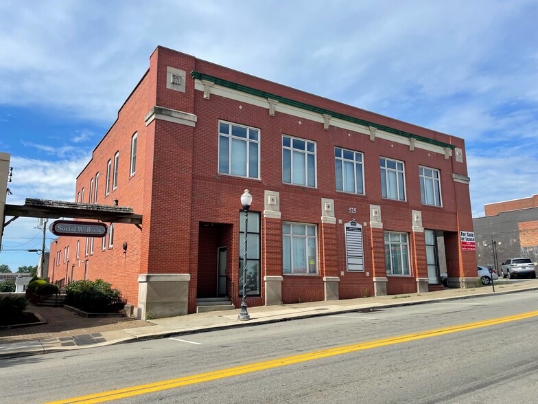 525 W Main St, Mount Pleasant, PA for sale - Building Photo - Image 1 of 1