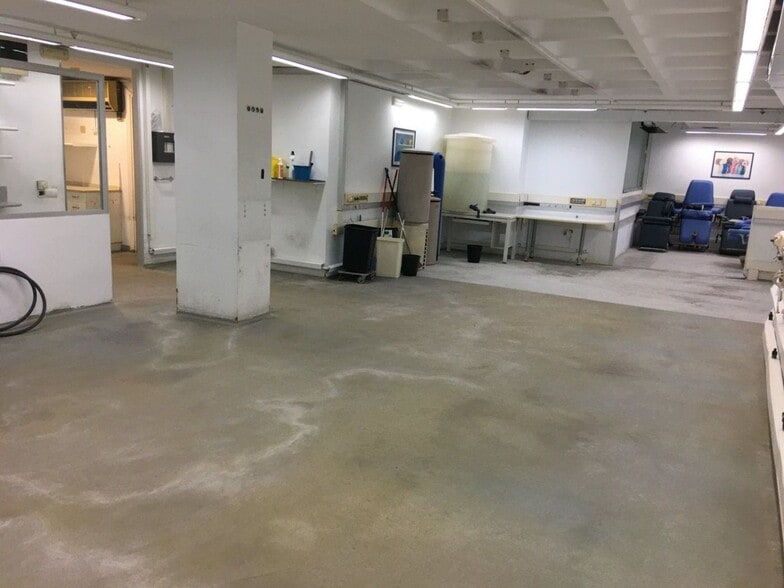 Industrial in Barcelona, Barcelona for sale - Interior Photo - Image 1 of 1